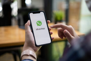 WhatsApp nas eleições: como usar o app para ganhar votos? Todas as respostas para suas dúvidas sobre WhatsApp e eleições estão aqui!